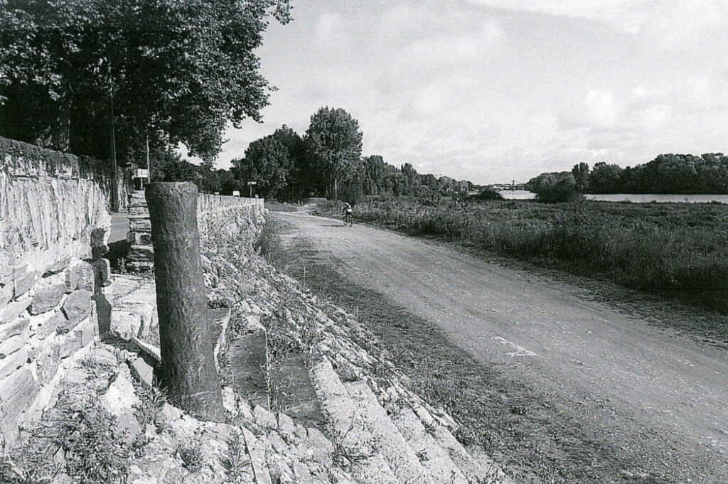 La Pointe. Canon XVIIIe s. en dessous de la rue du Port-Boulet